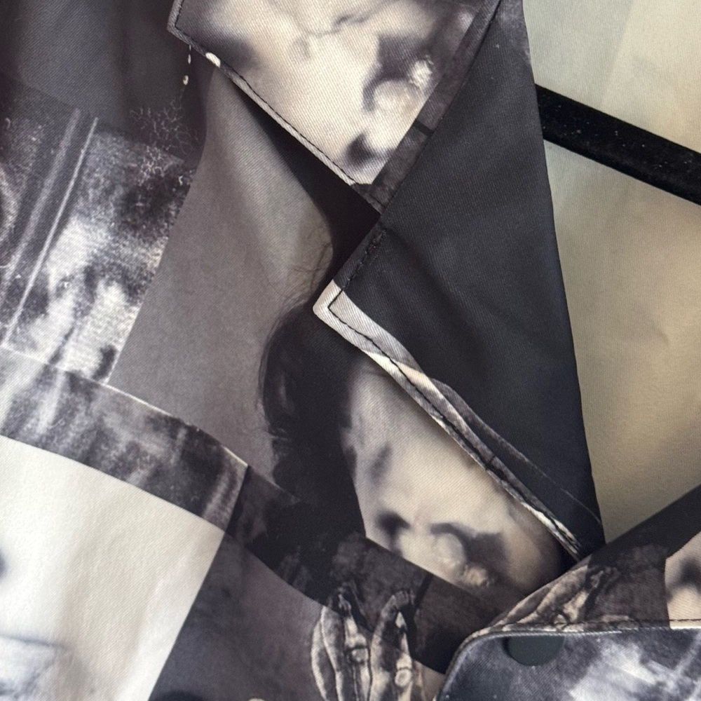 Scissor Hands Men’s Button Up Graphic Black & White Shirt | Size Large - Picture 4 of 9